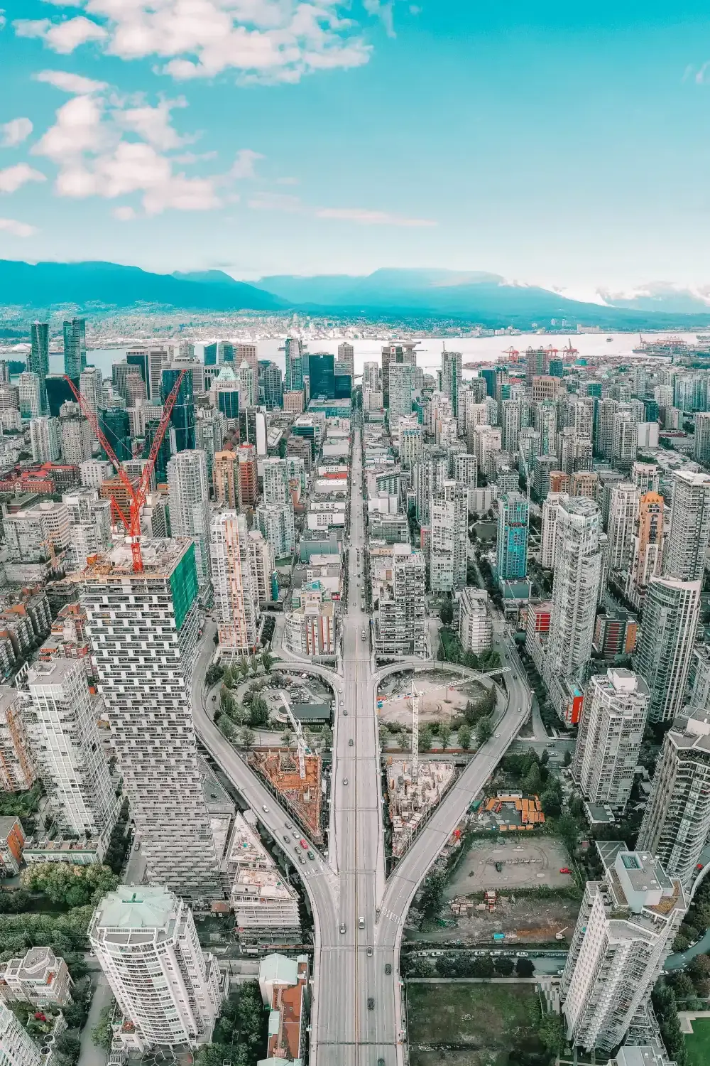 12 Best Places to See in Vancouver, Canada (Parks, Views & Hidden Gems)