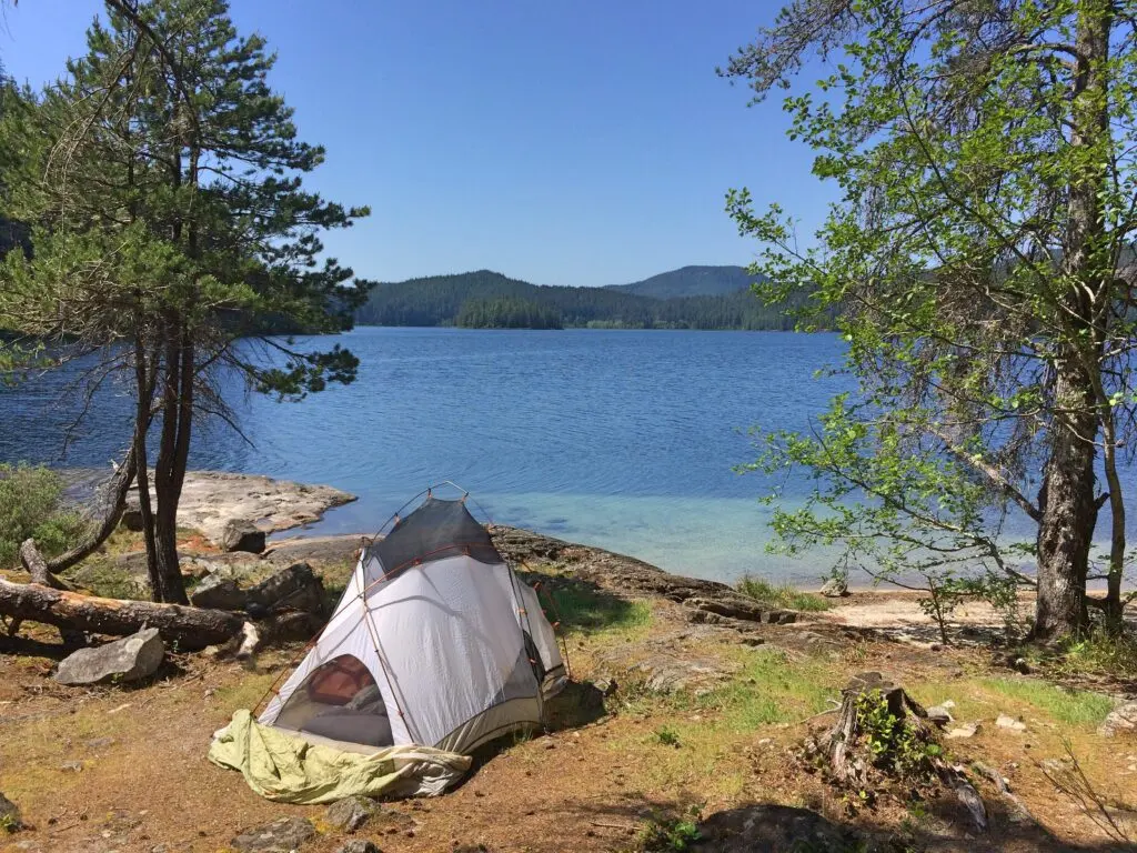 North Vancouver Island Archives