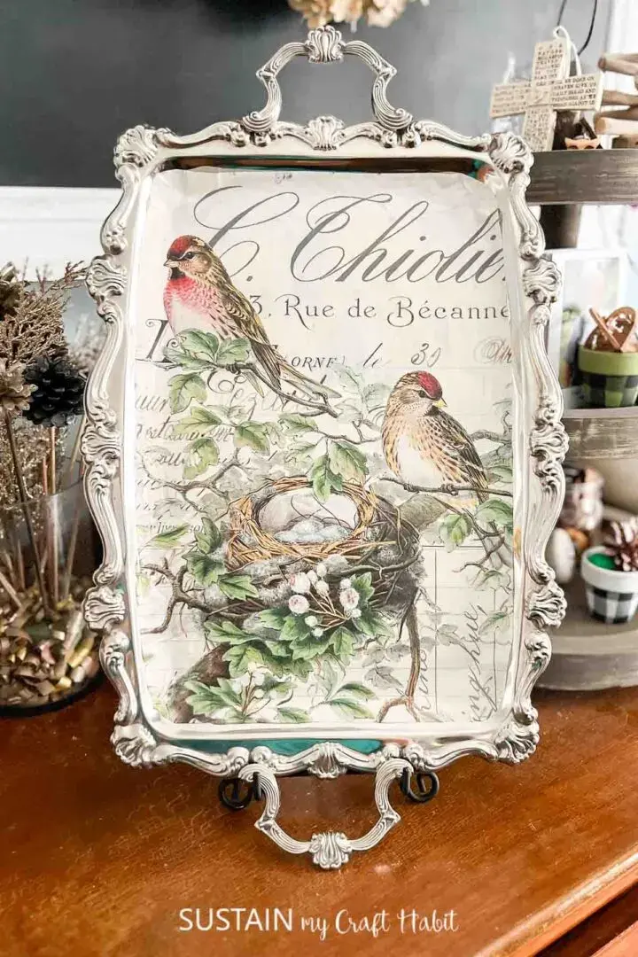 How to Decoupage Without Wrinkles: A Complete Guide