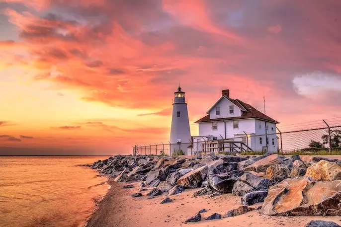 HDR Merge Software for Real Estate & Landscape Photography