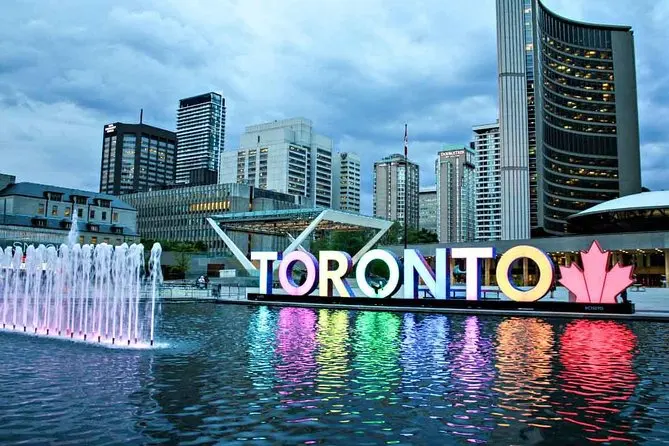 Discover Toronto Like a Local 2026