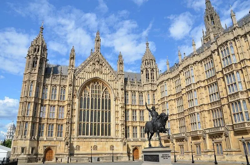 10 famous places in London to visit