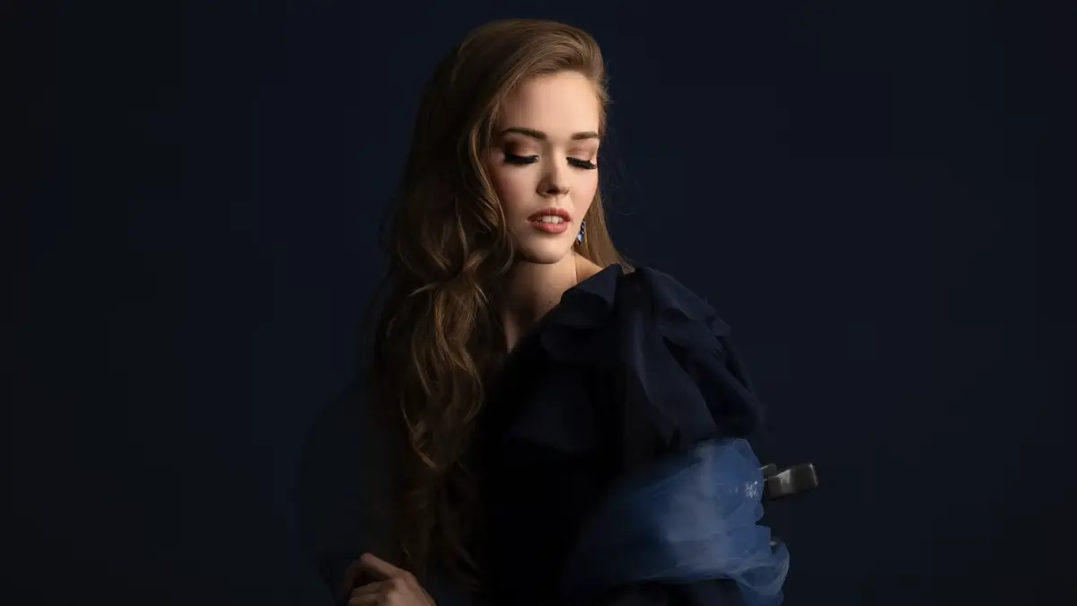 Understanding Rembrandt Lighting