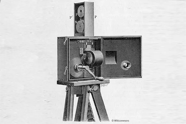 Invented movie camera — image 3