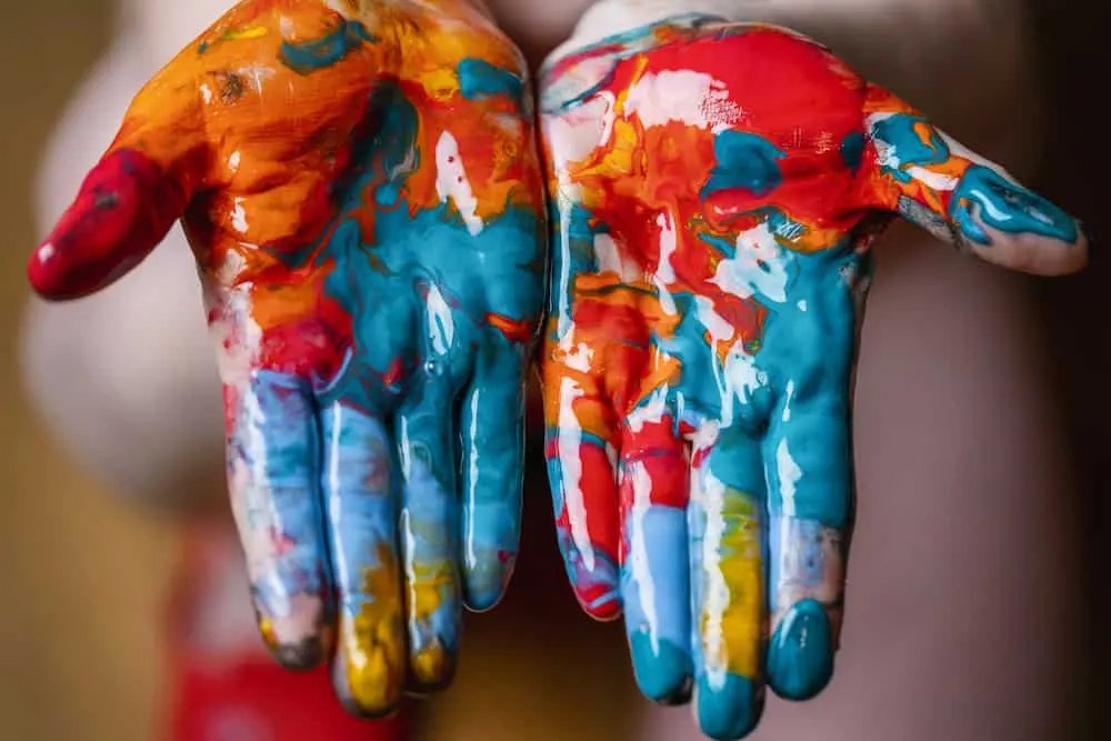 Can You Use Acrylic Paint on Skin: Body Painting 101