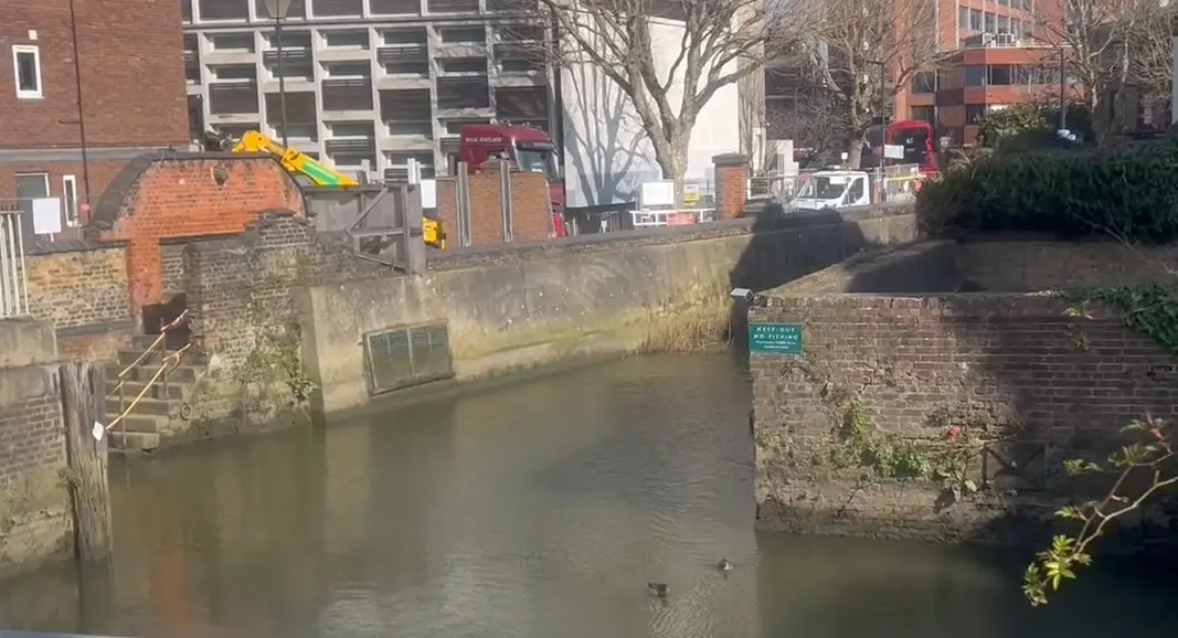 Swan Draw Dock