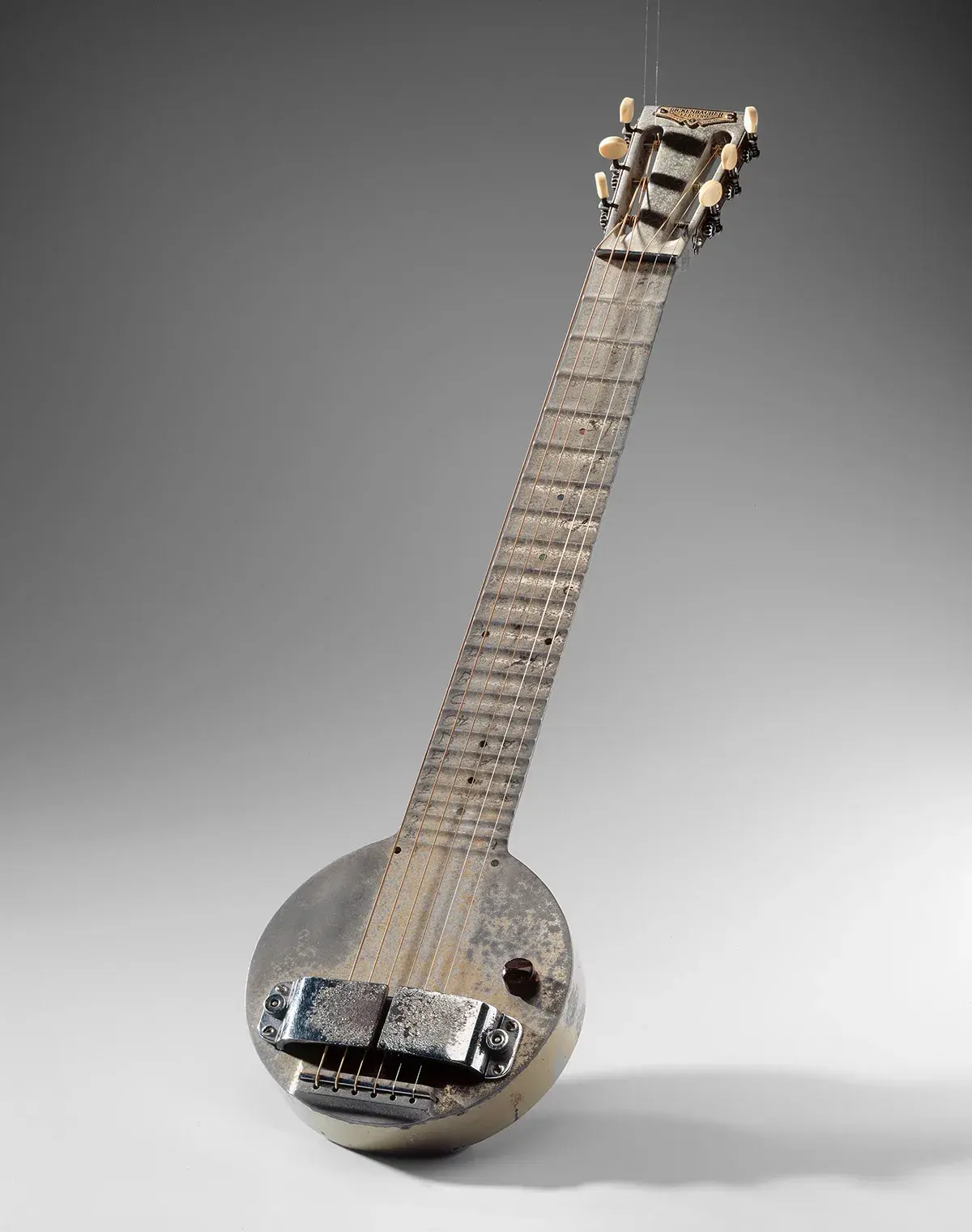 The electric guitar and its Basel origins