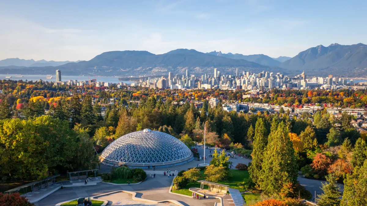 Queen Elizabeth Park Vancouver Guide