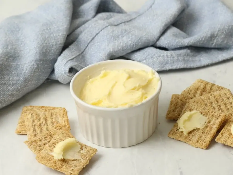How to Make Homemade Butter