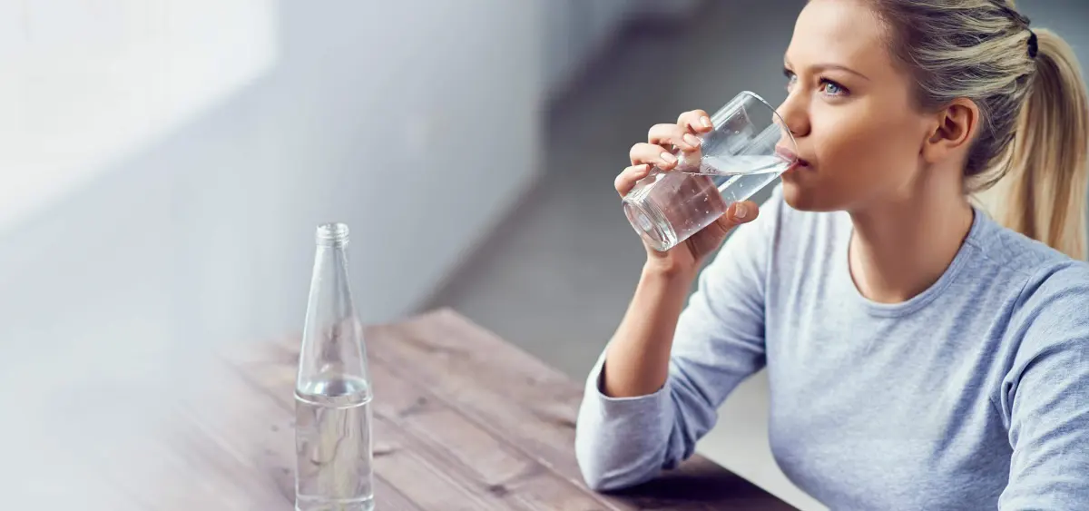 How Much Water Should You or I Drink in a Day?