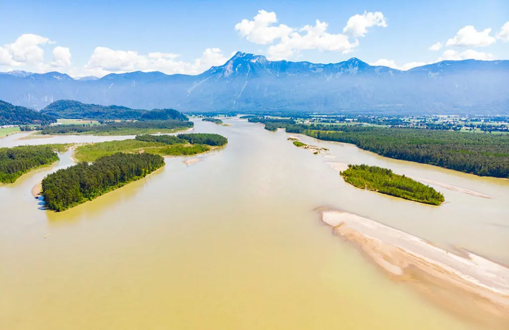5 Reasons to Hate the Fraser River (Debunked)