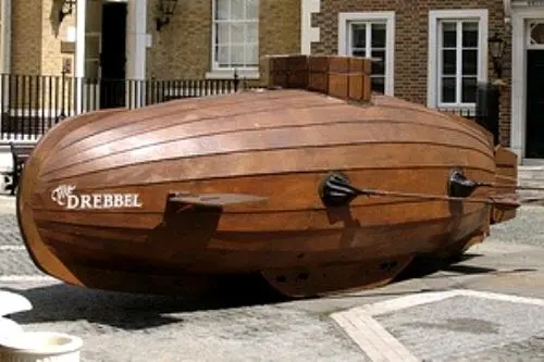 World's First Submarine Is Invented