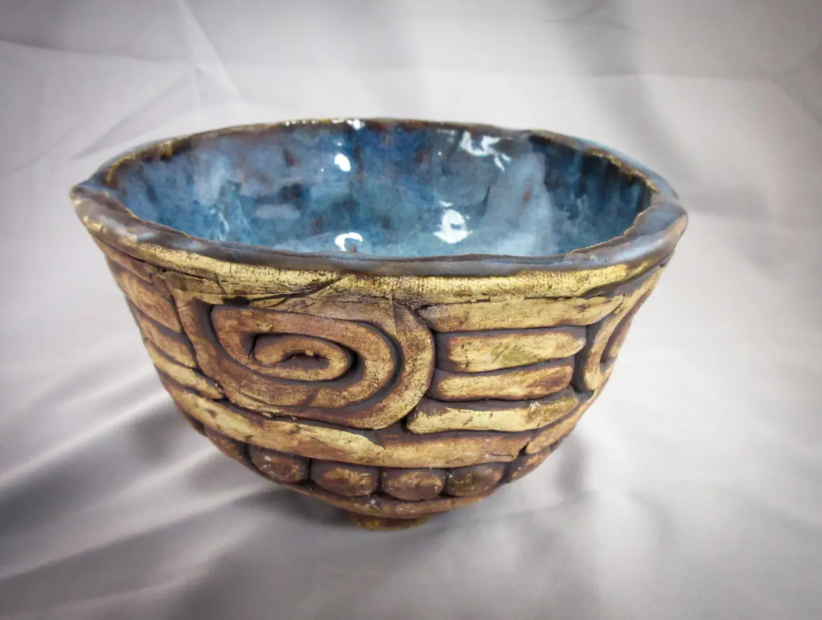 Texture coil bowl