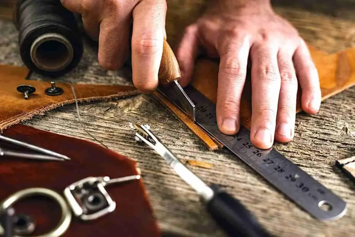 Leather crafting — image 2