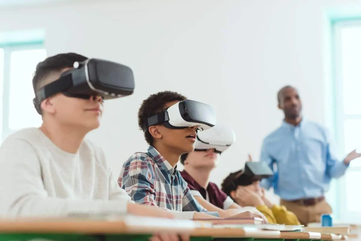 Exploring the Potential of Virtual Reality in Education