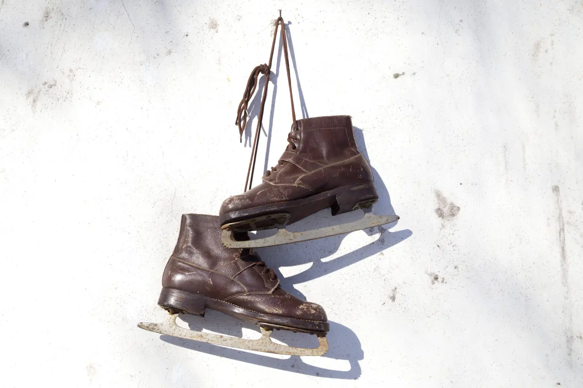 When Were Ice Skates Invented & Who Invented Them?
