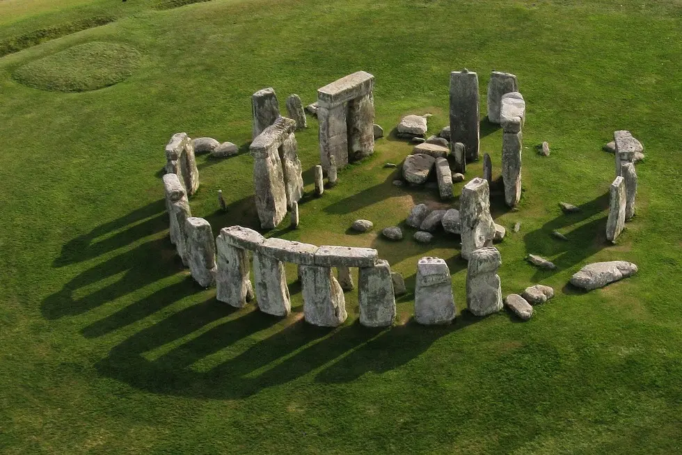 How Old Is Stonehenge? And Why Was It Built? Read Our Expert Guide, Plus 12 Important Facts
